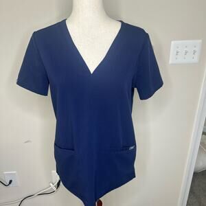 Figs Casma Navy Three Pocket Scrub Top